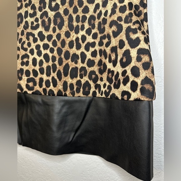 NWT Michael Kors Cheetah Print & Faux Leather A-line Skirt Size P (size 2) - Picture 2 of 9